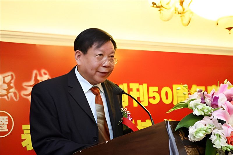 725所學(xué)會(huì)理事長(zhǎng)陳光章說(shuō)：盛世達(dá)犧牲陽(yáng)極性價(jià)比高,質(zhì)量可靠，可信！